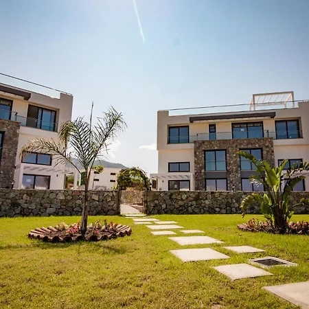 Joya Cyprus Seabreeze Garden Case de vacanță