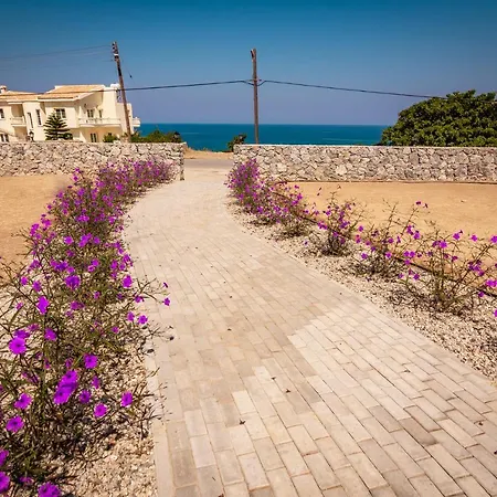 Joya Cyprus Seabreeze Garden