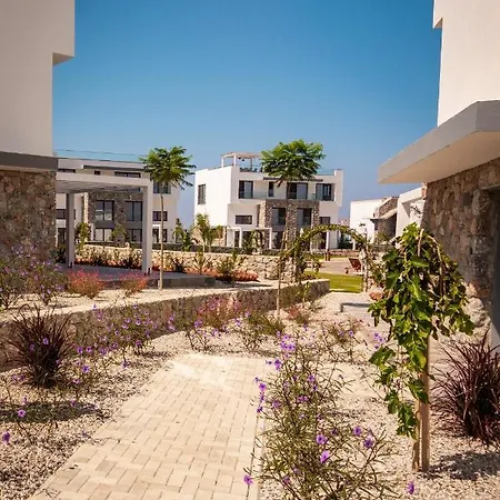 Case de vacanță Joya Cyprus Seabreeze Garden Agios Amvrosios (Kyrenia)