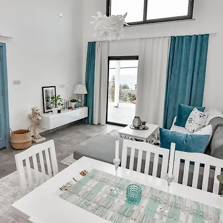 Joya Cyprus Seabreeze Garden Ferienhaus Agios Amvrosios (Kyrenia)